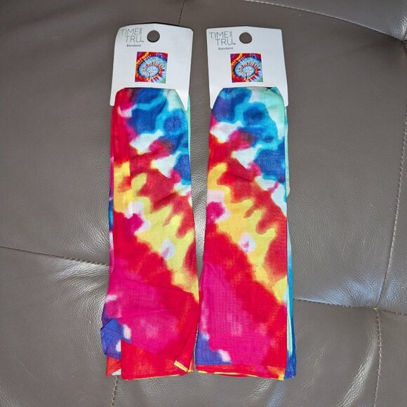*3 FOR $9* NEW Set of 2 Time and Tru Tie Dye Bright Colored Rainbows Bandana NWT - Picture 1 of 3